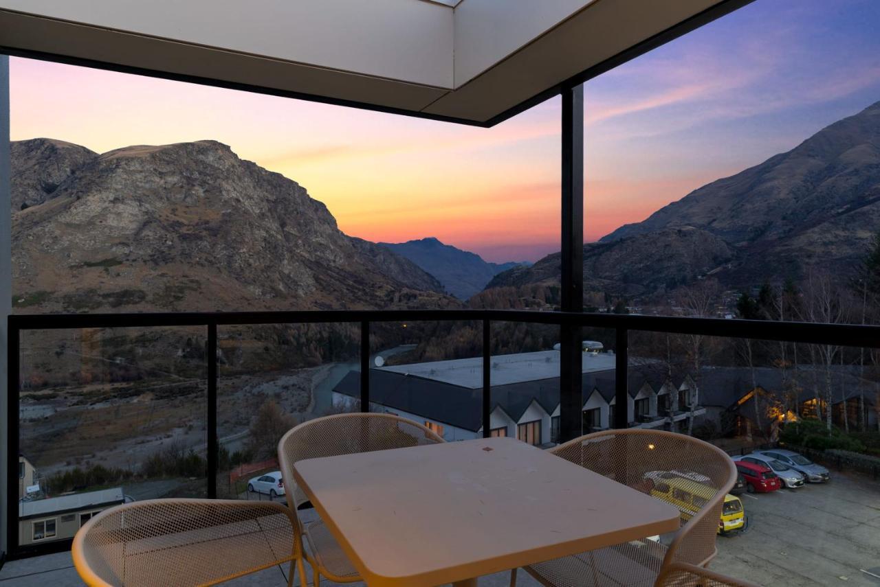 Riverview Penthouse - Apartment 19 Queenstown Ngoại thất bức ảnh